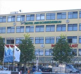 Hotel Am Schwedenkai Kiel Bagian luar foto